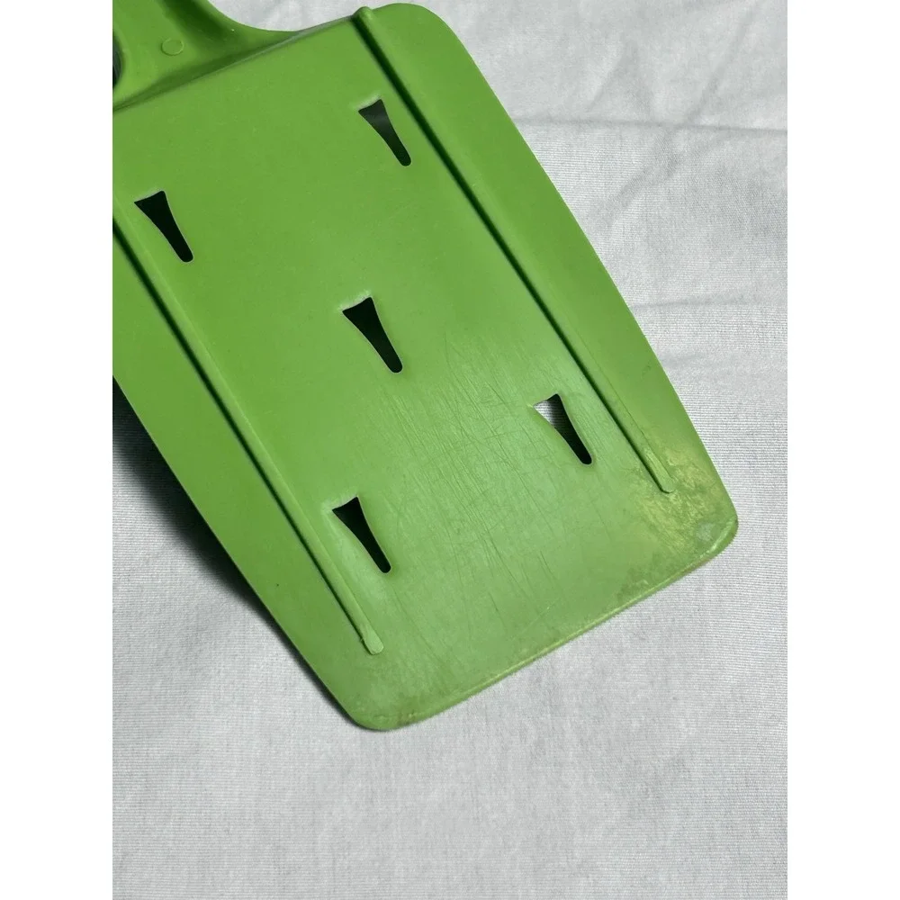 Vintage VIP SALES Green Slotted Spatula Turner Retro 1960s 1970s USA Kitchen